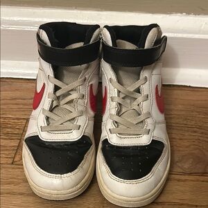 Nike Kids High-Top Sneakers - White and Black with Red size 3Y